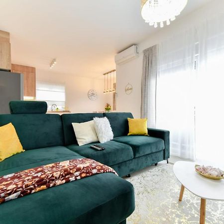 Family Apartment Amare Zadar Exterior photo