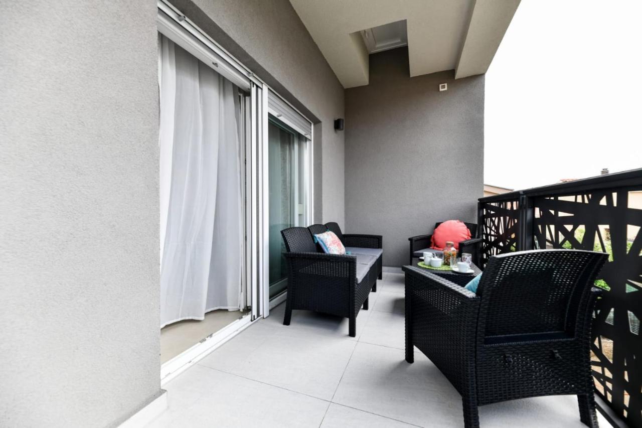 Family Apartment Amare Zadar Exterior photo